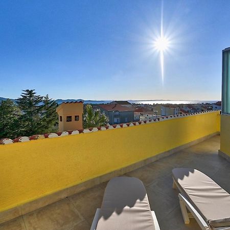 Villa Oscar, زادار المظهر الخارجي الصورة